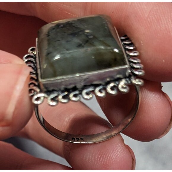 Whimsical Labradorite Square Cut Sterling Silver Ring Size 10 - Picture 8 of 16